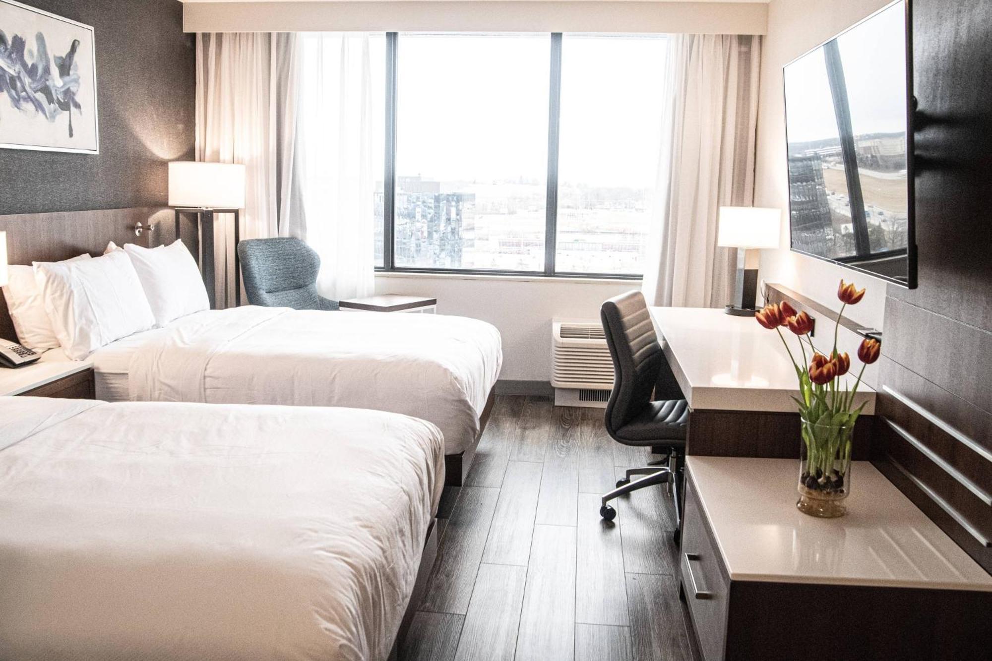 Delta Hotels By Marriott Cincinnati Sharonville Εξωτερικό φωτογραφία